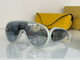Picture of Loewe Sunglasses _SKUfw52366984fw
